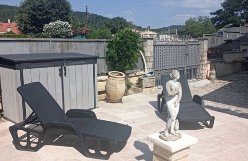 Saint-Martin-de-Valgalgues Apartment | "La Casa di Gerlinde by Saint Martin" apartment with pool, pet friendly!