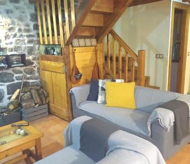 San Roque de Riomiera House | La Cabaña del Río