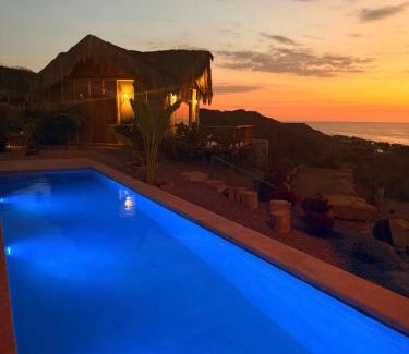 Punta Sal House | La Cabaña de Iza