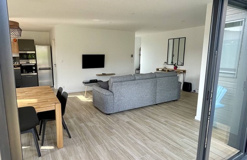 Santec Villa | La Cabane du Billou, Maison en Bois à 200 m D'une Plage de Sable fin