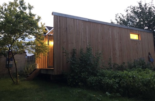 Aix-les-Bains Cabin | La Cabane du bonheur between lake and mountains