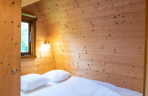 Chamberet House | La Cabane Forestière sleeps 4