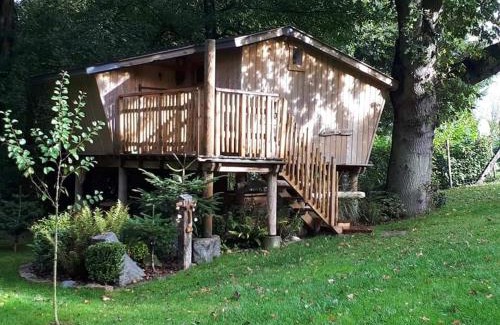 Ecrainville Other | La cabane perchée du trappeur