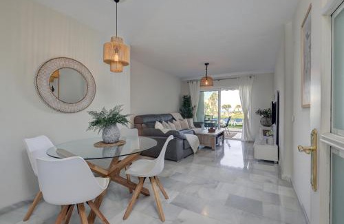 Mijas Apartment | La Cala gorgeous 2 bedroom apartment with stunning gardens, pools and sea views