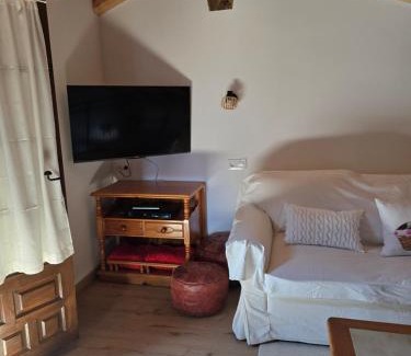 Vilviestre de los Nabos Apartment | La Casa De Los NAVARONES