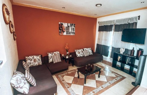 Boca del Rio House | La Casa de Vero con alberca techada