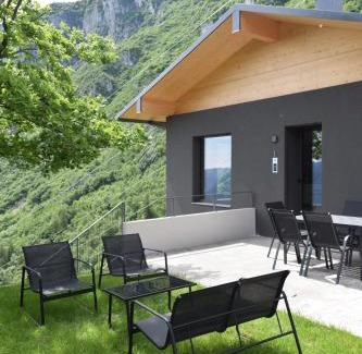 Rogno House | La casa di Cesare
