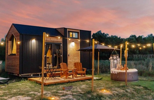 Castilenti Cabin | La Casa Errante 3 by Tiny Away