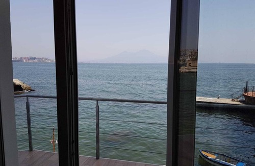 Posillipo House | LA CASA SULL ACQUA