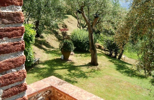 Camaiore House | La Casa tra gli Ulivi - Discounts depending on length of stay.