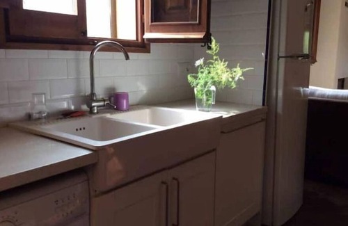Beuda Cottage | La Casanova de Beuda for 9 People
