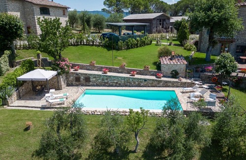 Radda in Chianti Villa | La Casanova, Radda in Chianti, Siena and Chianti
