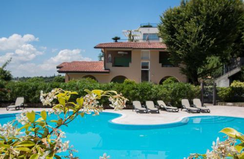 Manerba del Garda Apartment | La Cascata Apartment with pool by Wonderful Italy