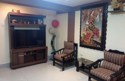 Santa Ana Apartment | La Casita de Gabriel