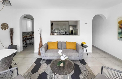 Punta Las Marias House | La Casona | Multi Unit House for Groups @ San Juan