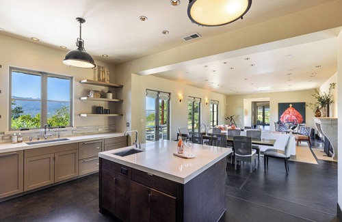 Fetters Hot Springs-Agua Caliente House | La Chataigne- The perfect place to relax and unwind