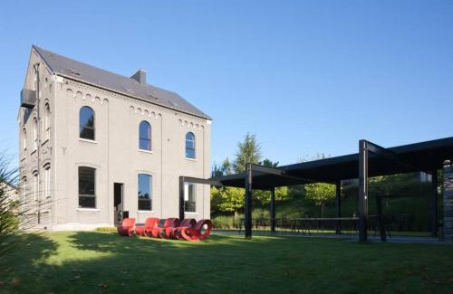 Anhee House | La Classe - Former school of the village of Denée