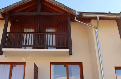Les Orres Apartment | La Combe D’Or 4* Residence in Les Orres 1800