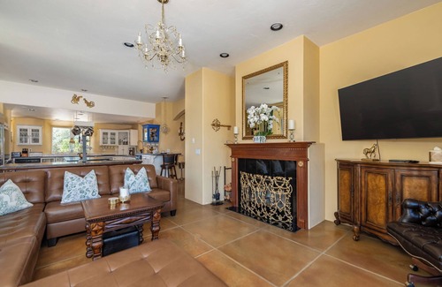 Murphys House | La Conac- Luxury Tuscan Inspired Home in Murphys