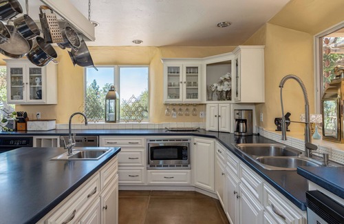 Murphys House | La Conac- Luxury Tuscan Inspired Home in Murphys