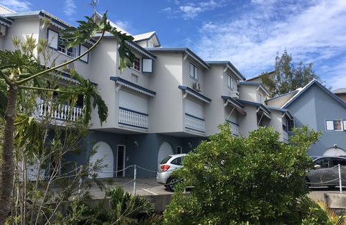 La Saline Les Bains Apartment | La Conque du Trou d'eau - T4/5 combining charm and comfort - 90/105m²
