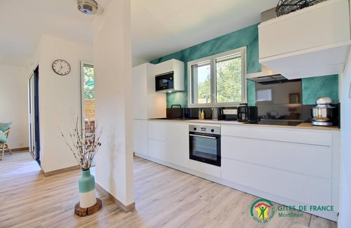 Ferel House | La Coulée Douce - FEREL