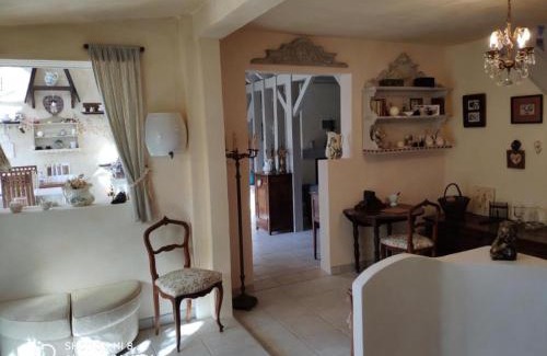 Pont-Melvez House | La Demeure de la Vendémière