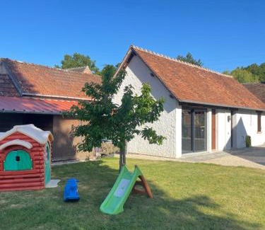 Chaon House | La Demeure du Cerf Gîte raffiné 6P avec piscine chauffée & jacuzzi, au cœur de la Sologne, proche Châteaux de la Loire, Zoo de Beauval et Center Parcs