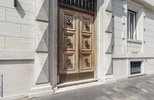 Flaminio Apartment | La Dolce Vita: Historic Elegance in the Heart of Rome