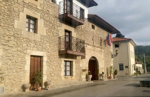 Alfoz de Lloredo Hotel | La Ermita 1826