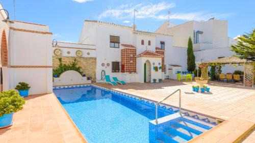 La Joya House | La Fábrica de Juan Antequera - La Joya by Ruralidays