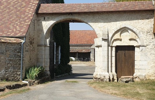 Etrechy House | La ferme du Touchet 2
