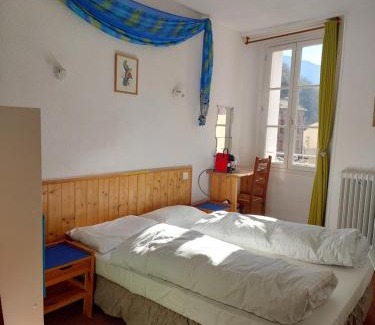 Olette Bed & Breakfast | La Fontaine - Chambres d'Hôtes