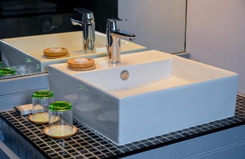 Tessy-sur-Vire Bed & Breakfast | La Fontaine Dort