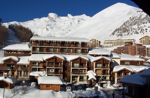 Allos Apartment | LA FOUX D ALLOS HOLIDAY SKI SNOW MOUNTAIN