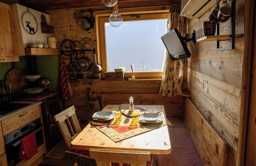 Verceia House | La Grae, a stone's throw from Lake Como, with striking views of Lake Mezzola