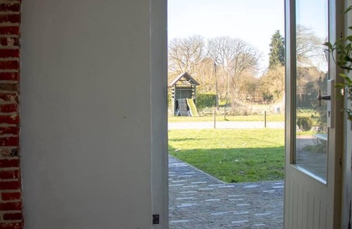 Leuze-en-Hainaut House | La Grange Gite for 17/19 people