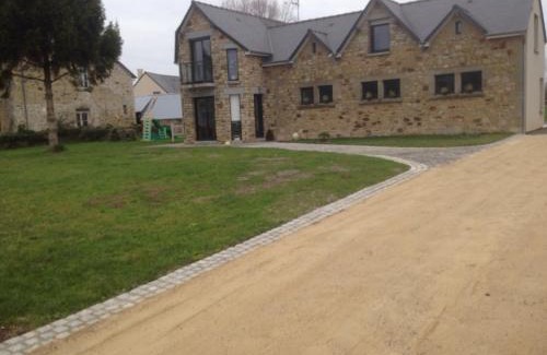 Beauvoir House | La Greve Saint Michel