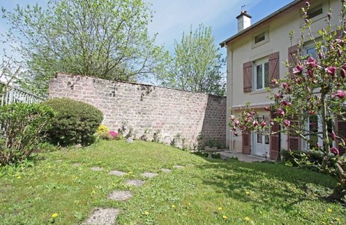 Chantraine House | LA HALTE des PRINCES - Beautiful private house with enclosed garden