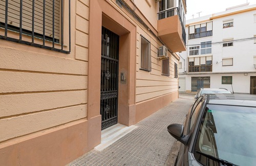 San Fernando Apartment | La IsleÑa - Apartment In San Fernando. Free Wifi