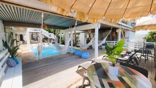 Lajas Hotel | La Jamaca - An Island Vibe Hotel