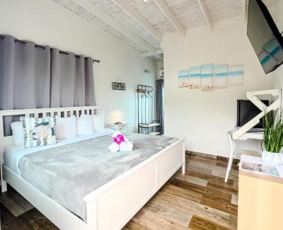 Lajas Hotel | La Jamaca - An Island Vibe Hotel