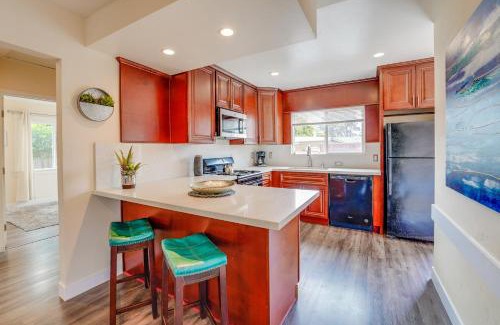Beach Barber Tract House | La Jolla Oasis - Pet Friendly, Large Backyard, Walk2Beach & Location!
