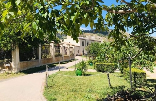 Santa Teresa di Riva House | La Locanda degli Amici: Triple Room