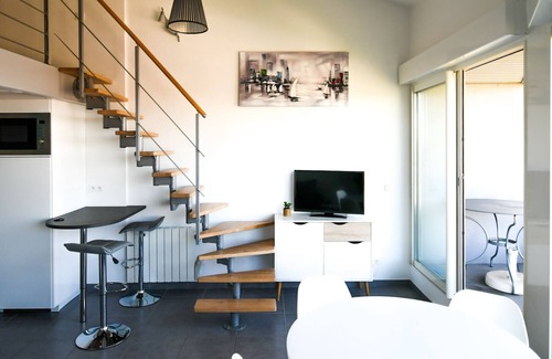 Le Grau-Du-Roi Apartment | La Location de la Mer: appartement vue mer en duplex 1 chambre 1 mezzanine