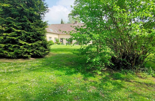 Vieux-Rouen-sur-Bresle House | La Lumineuse VUE nature, fireplace, ideal for families