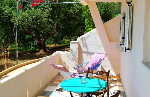 Ferma Apartment | La Luna Blu Apartment "Pappagallo", sea view, 500 meters from the beach