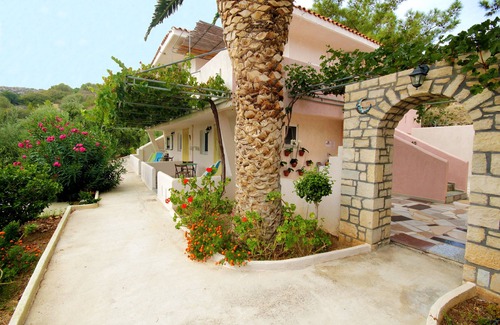 Ferma Apartment | La Luna Blu Apartment "Geco", sea view, 500 meters from the beach
