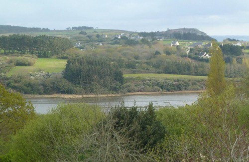 Crozon House | La Maison de l'Aber, magnificent view of the sea and the island of Aber.