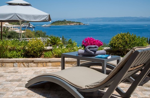 Gaios Cottage | La Maisonnette | Superior loft with breathtaking sea views and Infinity pool